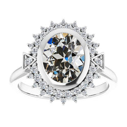 Cuscino Antico Anello di Fidanzamento Halo – Diamante 4,50