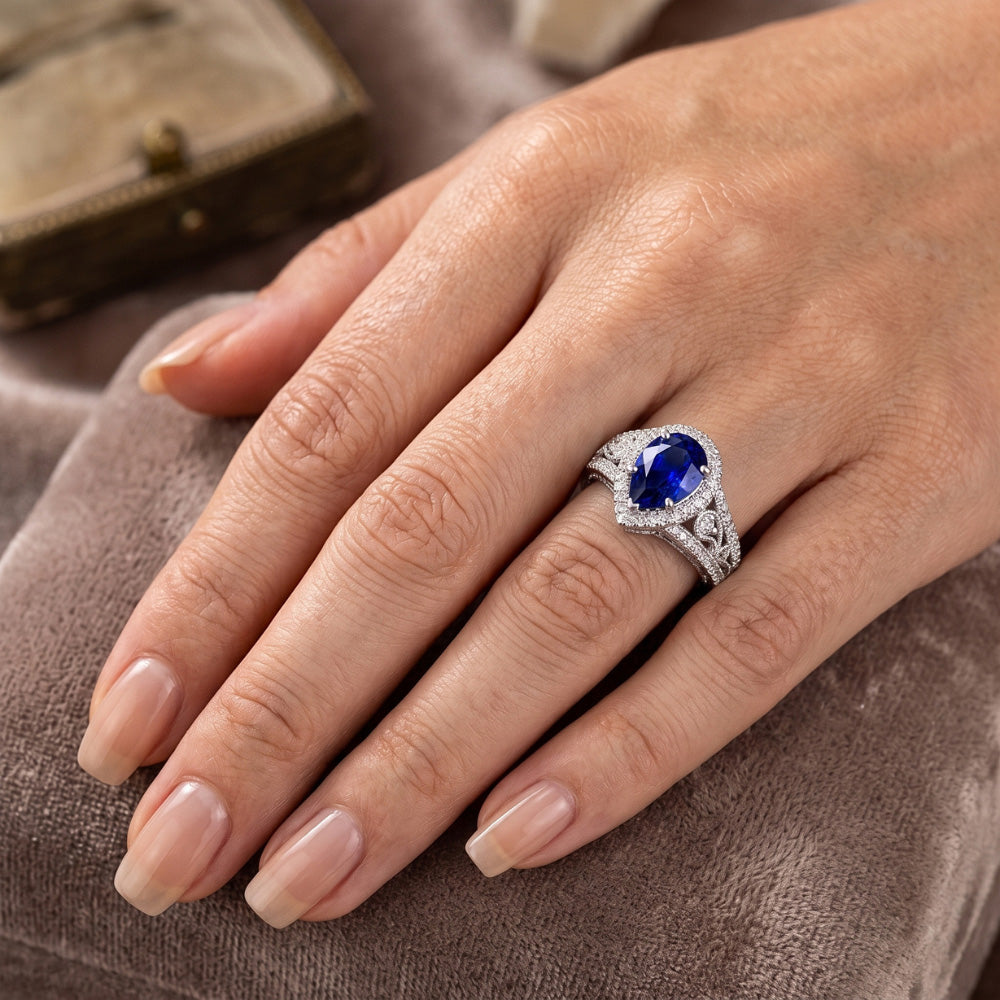 Zaffiro Blu Antico Anello con Pietra Preziosa – 3 carati in Oro