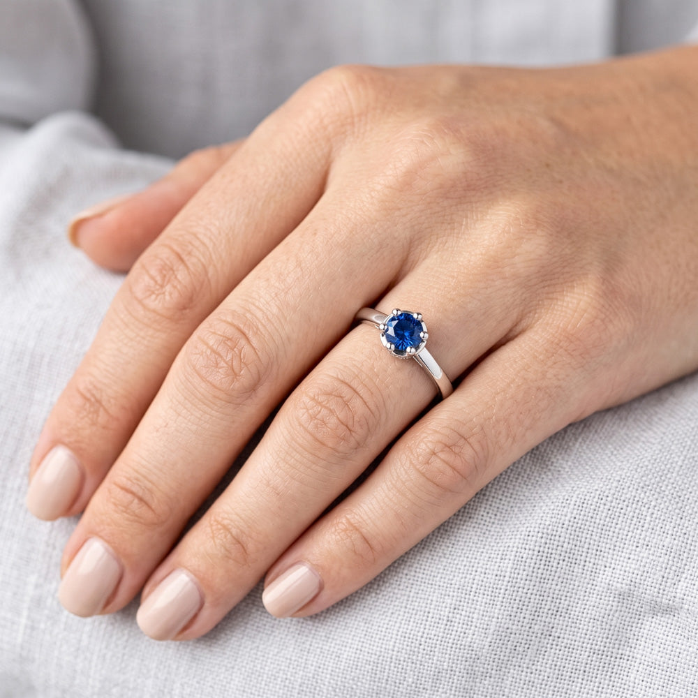 Zaffiro blu rotondo anello stile polo 1.25 carati oro bianco 14K