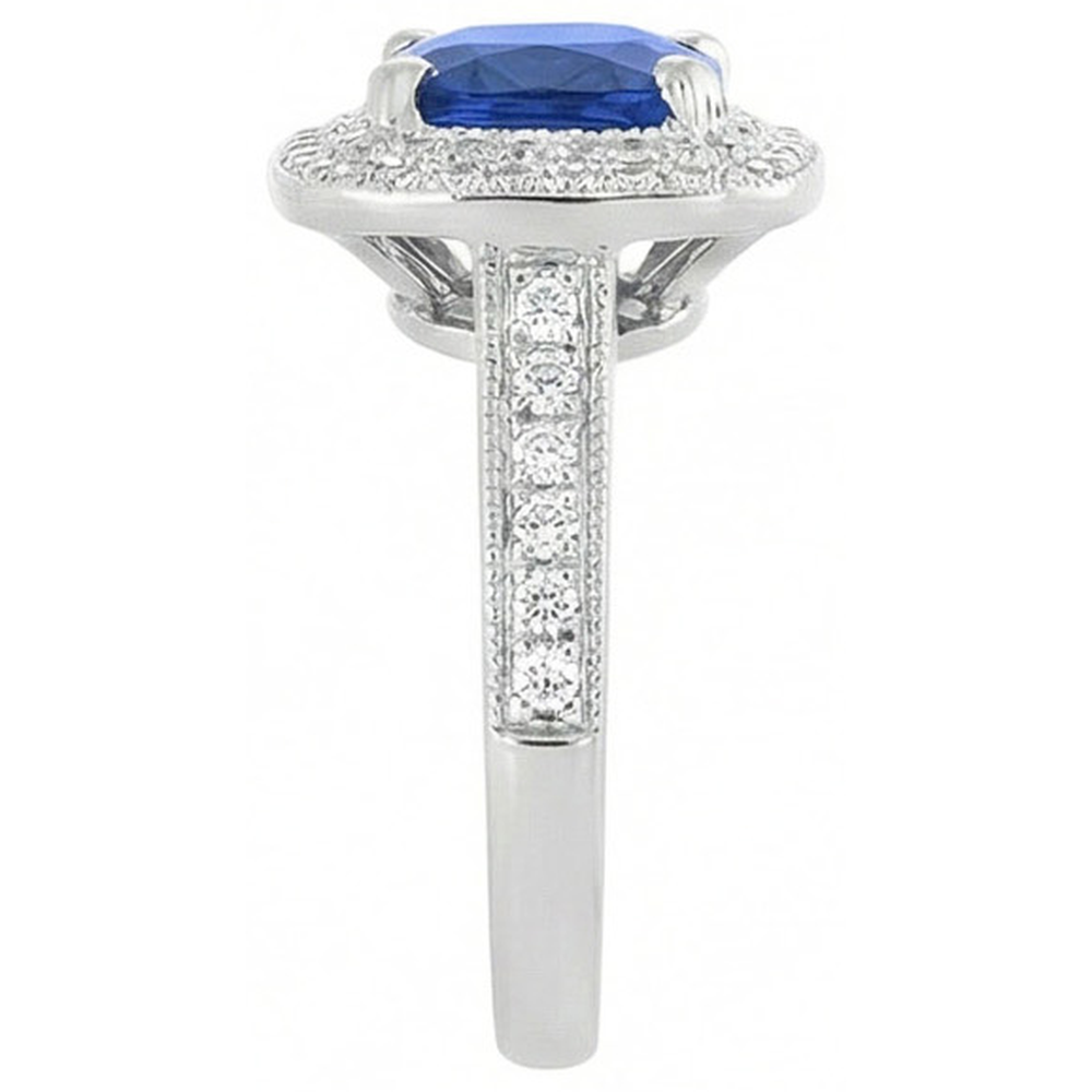 anello con zaffiro di Ceylon da 2,60 ct e diamanti in oro bianco 14 carati