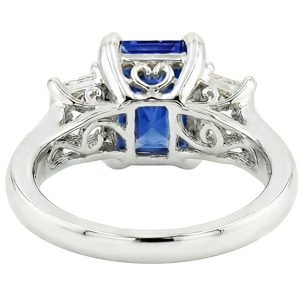 anello da donna con 3 diamanti e zaffiro. set di artigli a forma di U da 1,25 carati con oro bianco 14K