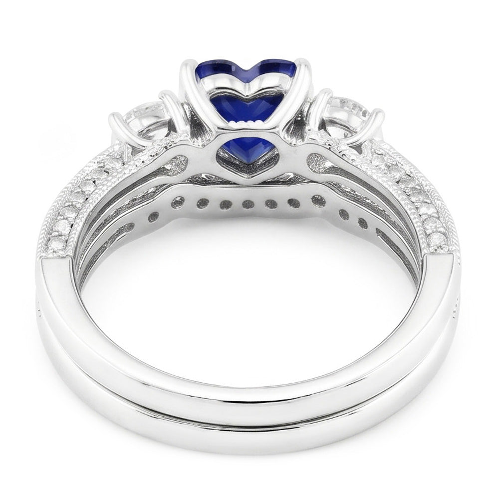 anello di fidanzamento vecchio stile 3,50 carati cuore zaffiro blu e diamante