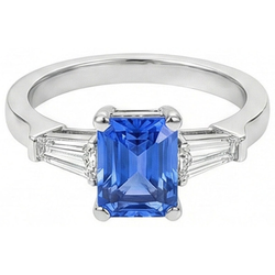 anello gioiello da donna con zaffiro blu 2 carati 3 pietre baguette affusolata in oro bianco 14K
