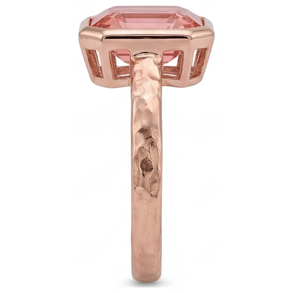 Anello di Fidanzamento Solitario in Oro Rosa con Lunetta, Zaffiro Padparadscha Pesca Naturale da 2,5 Carati Taglio Asscher