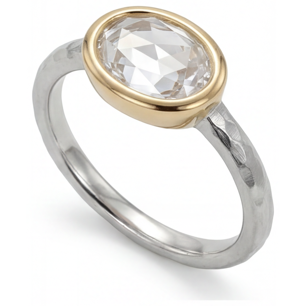 Ovale Brillante anello in Oro 14 Carati Bicolore – vista angolare
