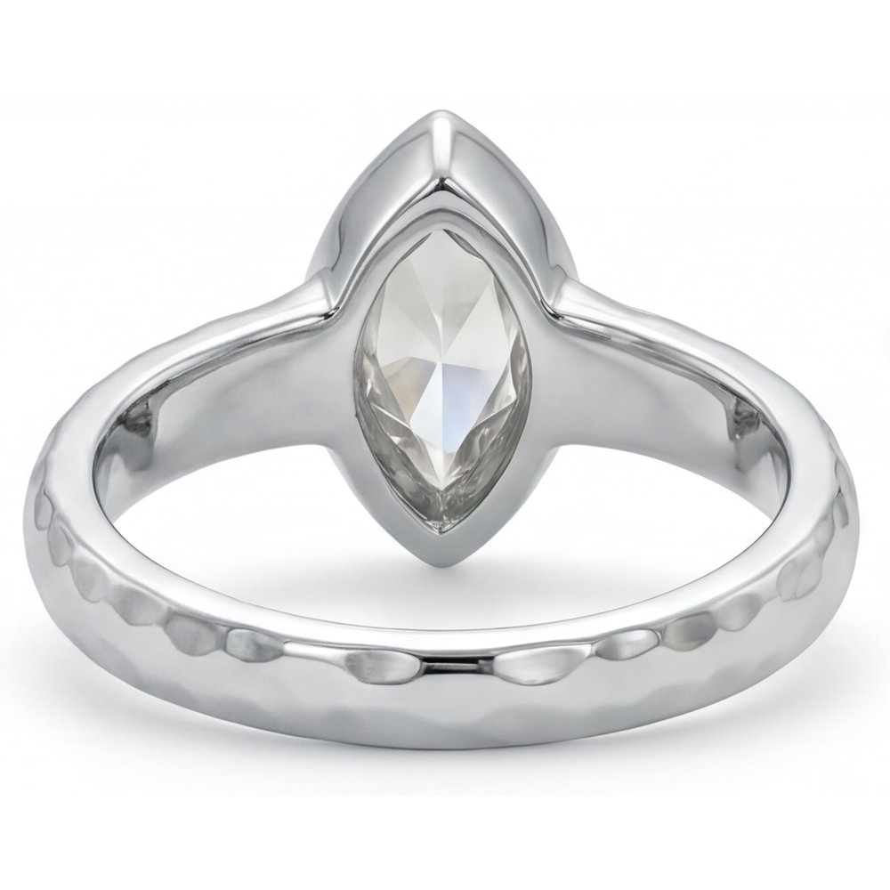 Anello Solitario Oro Bianco 14K con Diamante – vista dall'alto