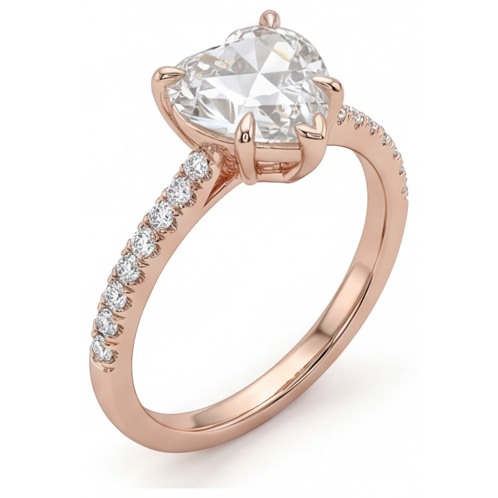 Diamante Forma Cuore Anello Solitario con Accenti in Oro Rosa 14K – vista laterale