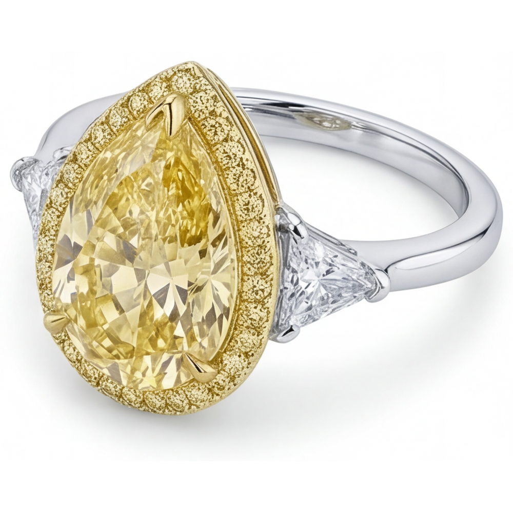 Anello Statement Oro 14 Carati Bicolore con Diamante Canarino – vista angolare