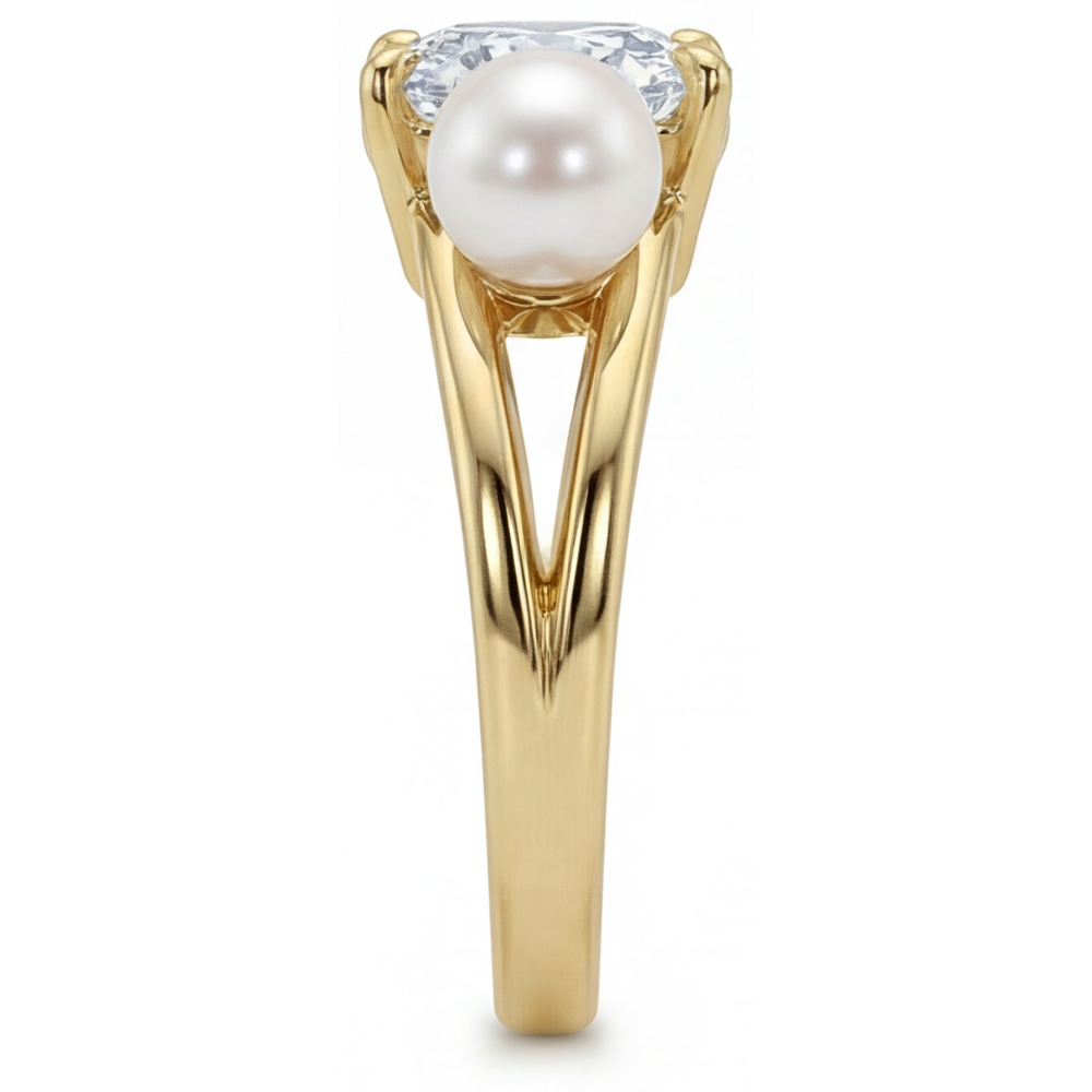 Cuscino Diamante Fine anello in Oro Giallo 14K – vista dall'alto