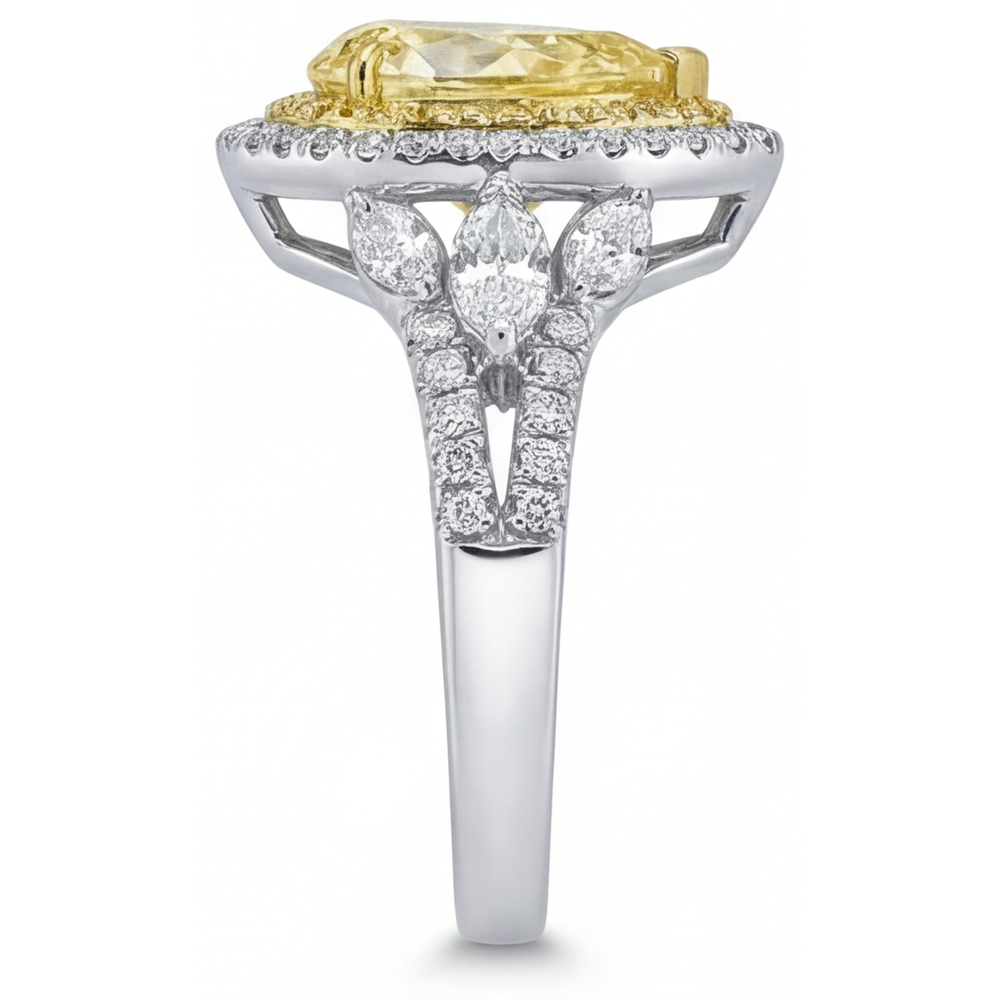 Diamante Giallo Canarino Taglio a Pera Anello con Pavé Halo in Oro 14 Carati Bicolore – vista dall'alto