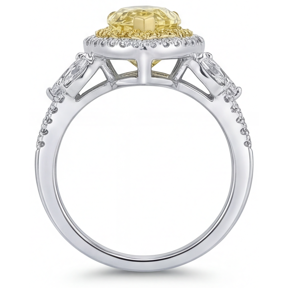 Diamante Giallo Canarino Taglio a Pera Anello con Pavé Halo in Oro 14 Carati Bicolore – vista dettaglio