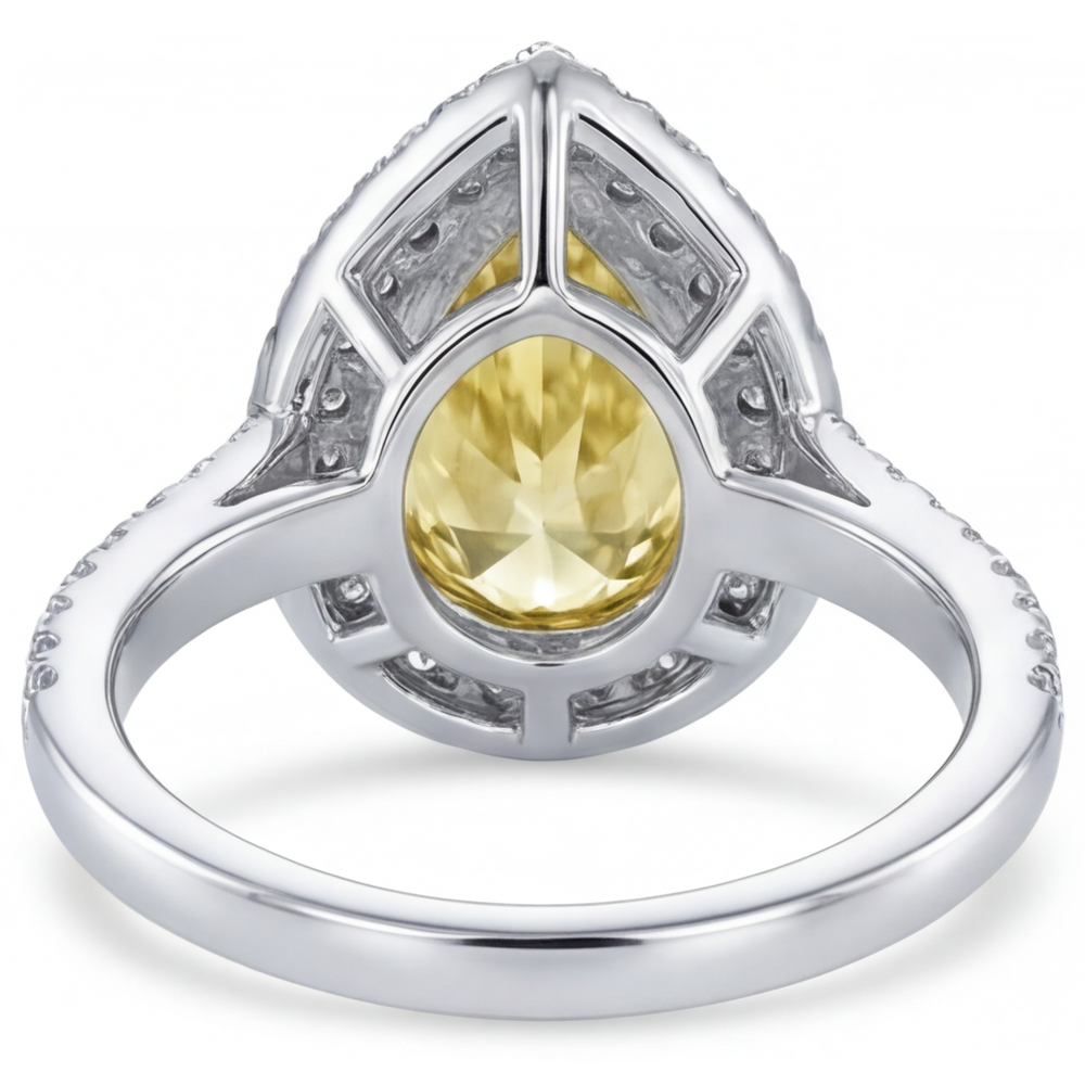 Diamante Giallo Canarino Goccia Anello Halo in Oro 14 Carati Bicolore – vista dall'alto