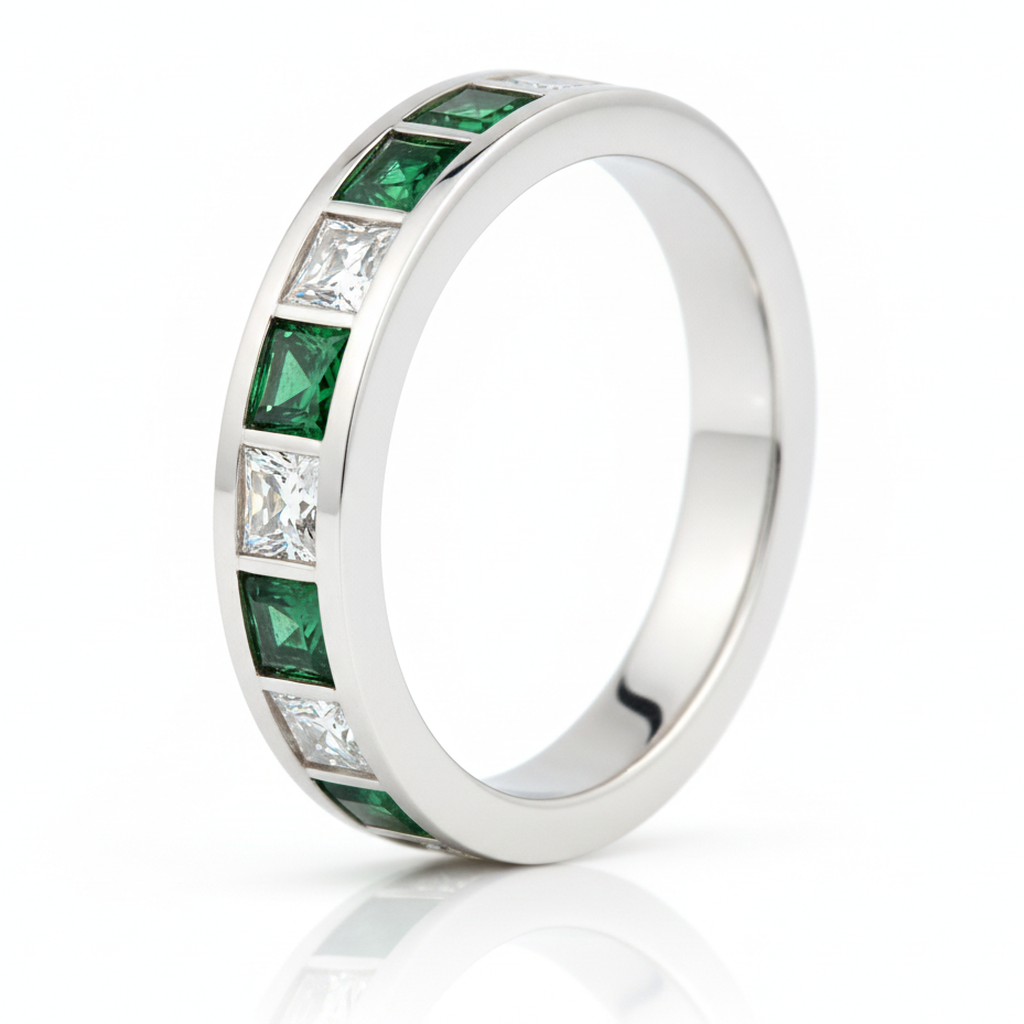 Anello di Fidanzamento Mezza Veretta Taglio Smeraldo in Vero Oro Bianco 18K
