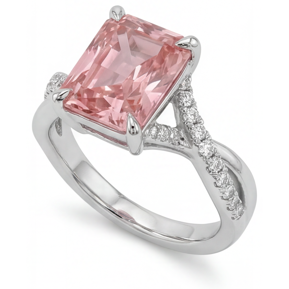 Anello bypass in Oro Bianco 14K con zaffiro padparadscha color pesca da 3,3 carati e smeraldo naturale