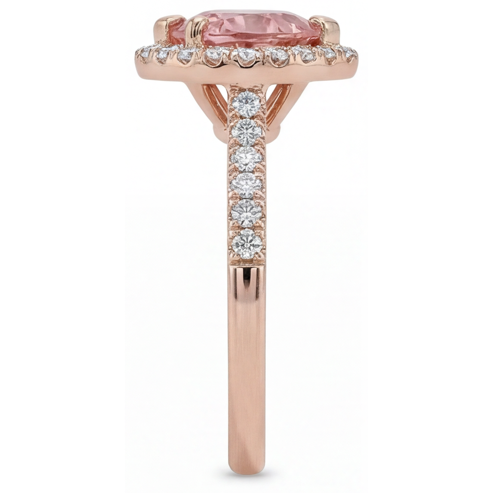 Anello con Zaffiro Padparadscha da Laboratorio da 3,8 Carati a Cuore con Halo e Gambo Sdoppiato in Oro Rosa 14K
