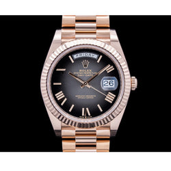 Orologio Rolex Day Date 228235 40 mm in Oro Rosa con Quadrante Nero e Numeri Romani