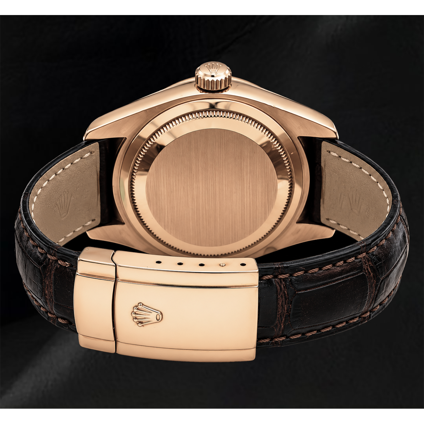 Orologio Rolex Sky-Dweller 326135 42 mm in Oro Rosa con Quadrante Bianco e Cinturino in Pelle Marrone