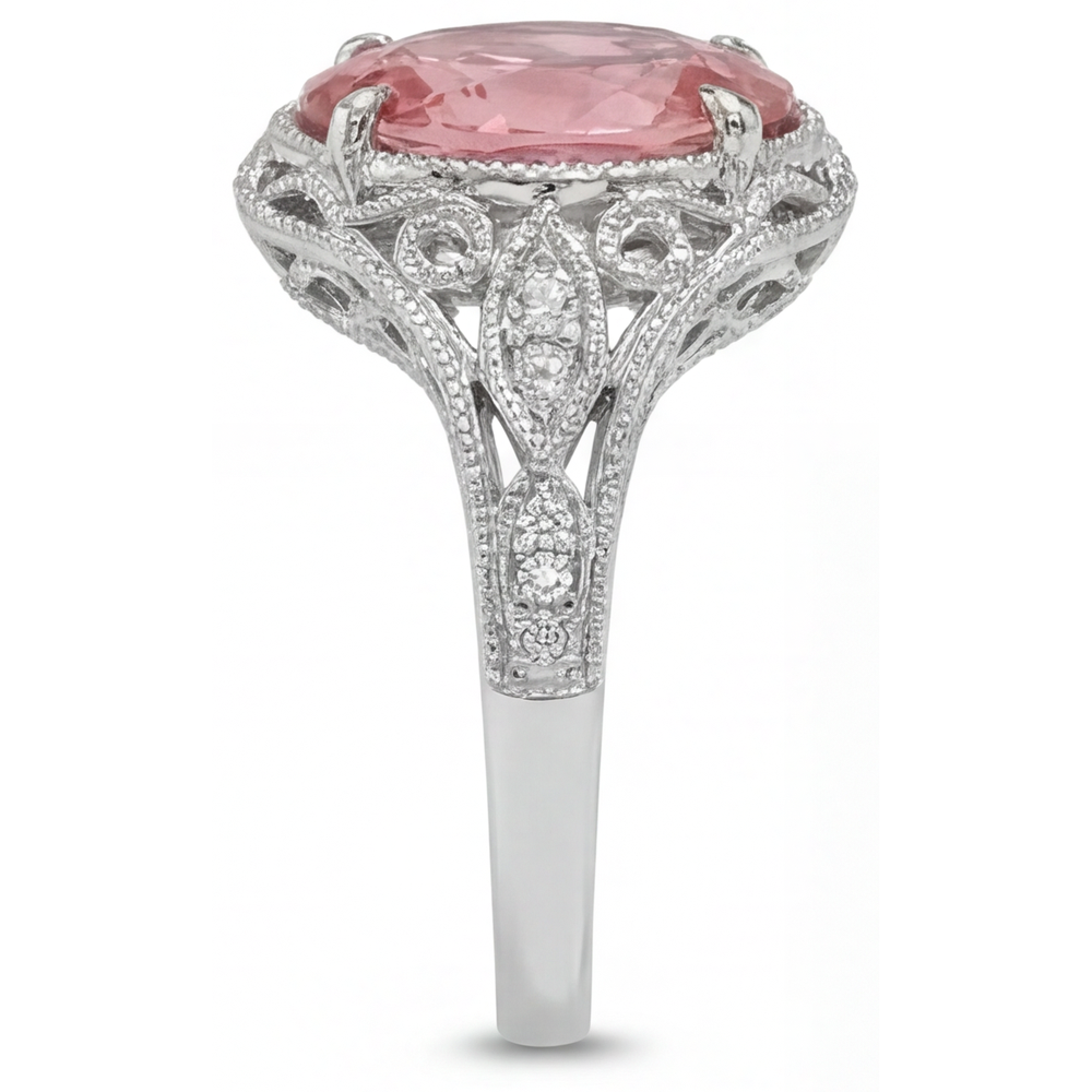 Anello con zaffiro Padparadscha naturale da 3,3 carati taglio ovale con pavé in Oro Bianco 14K