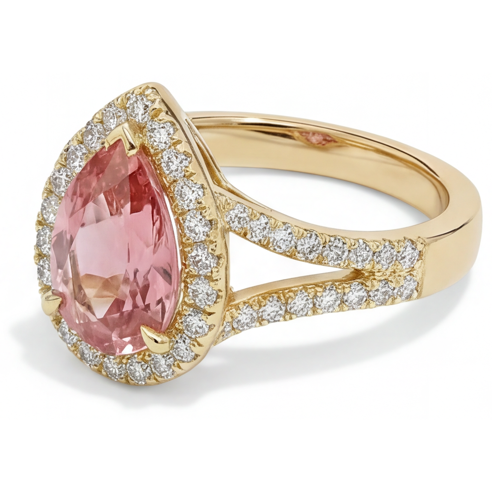 Anello Halo con Gambo Sdoppiato in Oro Giallo 14K con Zaffiro Padparadscha Pesca Naturale a Goccia da 2,8 Carati