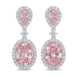 Orecchini pendenti con diamanti rosa da laboratorio da 4,5 carati, halo ovale e parte superiore a goccia in Oro Bianco 14K