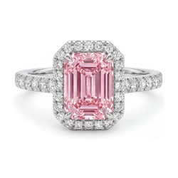 Anello con diamante rosa taglio smeraldo da 2,5 carati