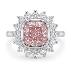 Anello con diamante rosa taglio a cuscino da 4 carati
