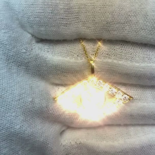 Collana con Ciondolo Occhio con Diamanti Taglio Rotondo da 2,70 Carati in Oro Bianco 14 Carati