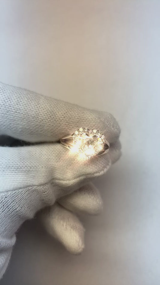 Splendido Anello Aureola Con Cuore E Naturale Diamante Taglio Rotondo Da 2 Ct In Oro Bianco 14K