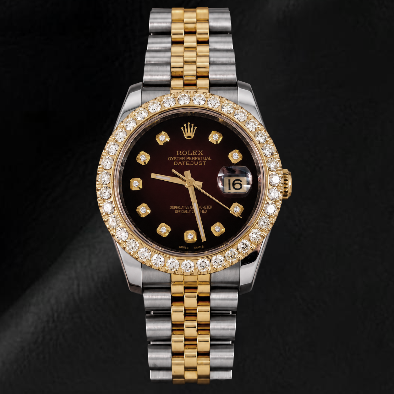 Rolex Datejust 36 mm 116233 Orologio Bicolore con Quadrante Rosso con Diamanti e Lunetta con Diamanti