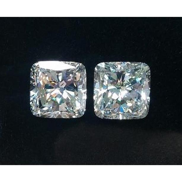 scintillante-2-02-carati-cuscino-sciolto-diamante-coppia-1