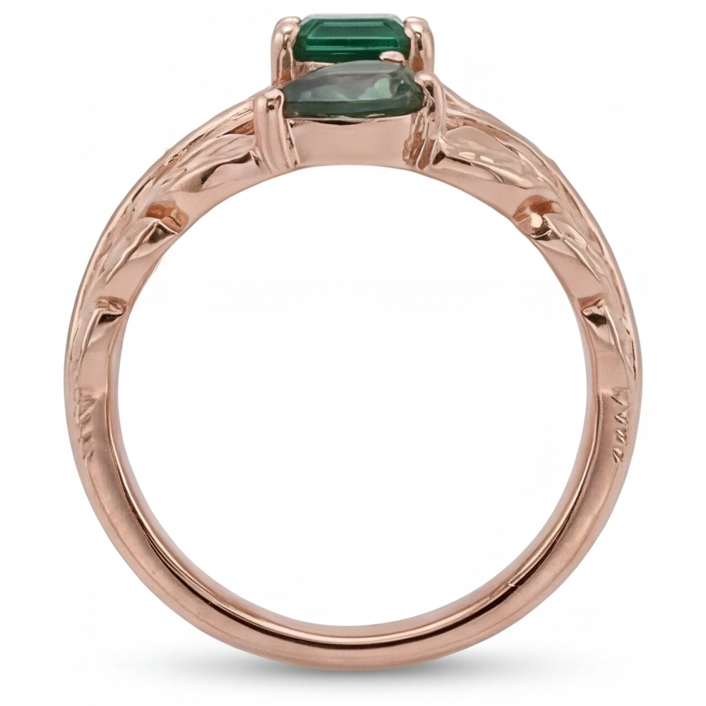 Elegante Anello Pietra Colorata 2,50 carati – vista angolare