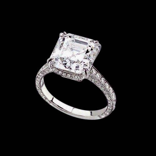 2.75 carati. Anello di gioielli con diamante centrale radiante Halo in oro bianco - harrychadent.it