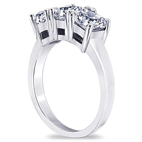 3 Carati Princess Diamonds Anello di fidanzamento con tre pietre in oro bianco 14K - harrychadent.it