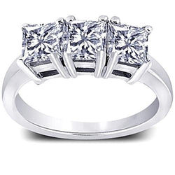 3 Carati Princess Diamonds Anello di fidanzamento con tre pietre in oro bianco 14K