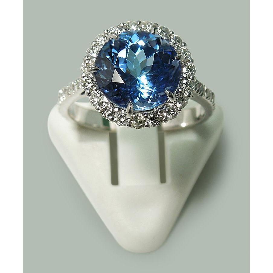 6 ct. Anello solitario con tanzanite rotonda e diamanti con accenti WG 14K - harrychadent.it