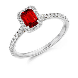 Anello Anniversario con Diamante Rosso Rubino Taglio Smeraldo 2.30 Carati