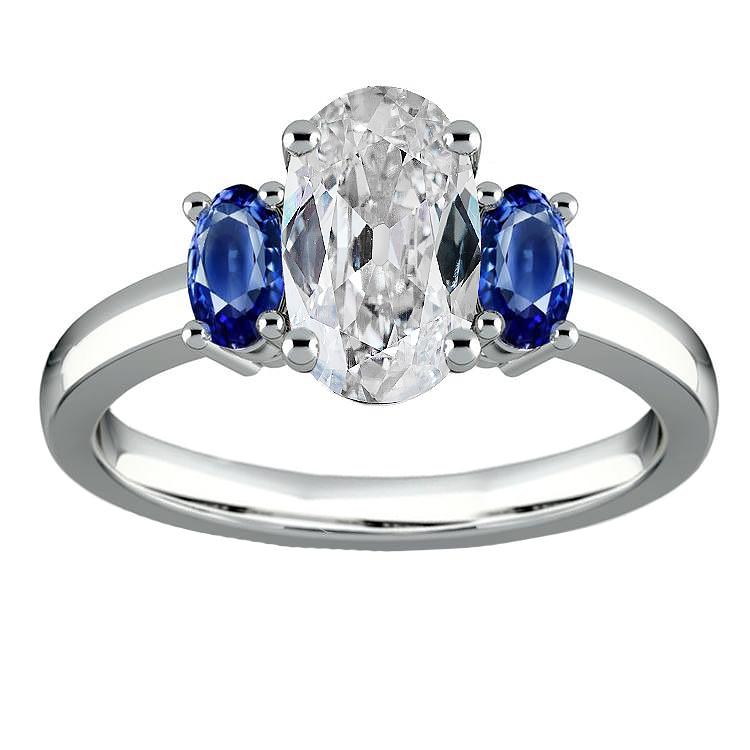 Anello Ovale Tre Pietre Vecchio Minatore Diamante & Zaffiri Blu 7 Carati - harrychadent.it