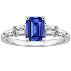 Anello Solitario Accenti Baguette & Smeraldo Zaffiro Ceylon 4 Carati