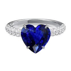 Anello Solitario Con Zaffiro Taglio Cuore Con Accenti Diamanti 4.50 Carati