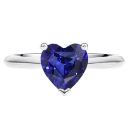 Anello Solitario Oro Bianco Zaffiro di Ceylon a Forma di Cuore 2.50 Carati