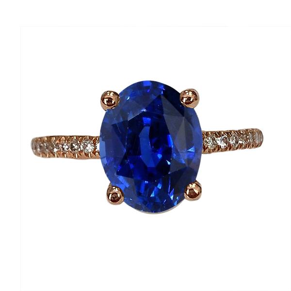 Anello solitario ovale con zaffiro blu e pavé di diamanti 4.50 carati - harrychadent.it