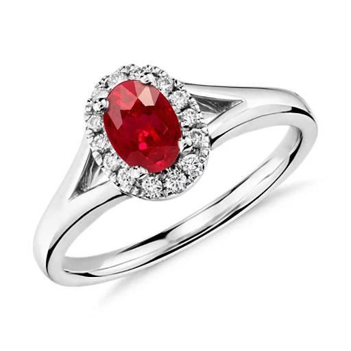 Anello Taglio Ovale Rosso Rubino E Diamanti Rotondi Oro Bianco 3.25 Carati - harrychadent.it
