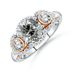 Anello a due toni con 3 pietre Halo Diamond Old Mine Cut 3.25 carati