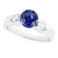 Anello con 3 pietre di diamante. zaffiro dello Sri Lanka. taglio rotondo. 2.50 carati