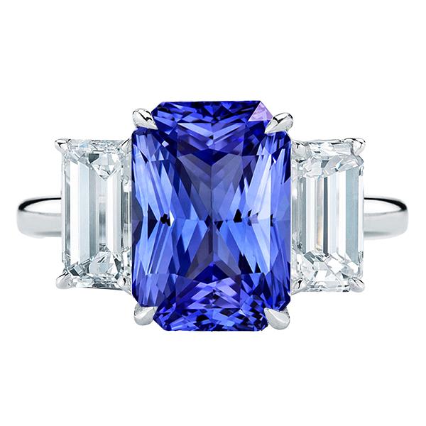 Anello con 3 pietre di zaffiro blu e diamanti taglio smeraldo incastonati 5.50 carati - harrychadent.it