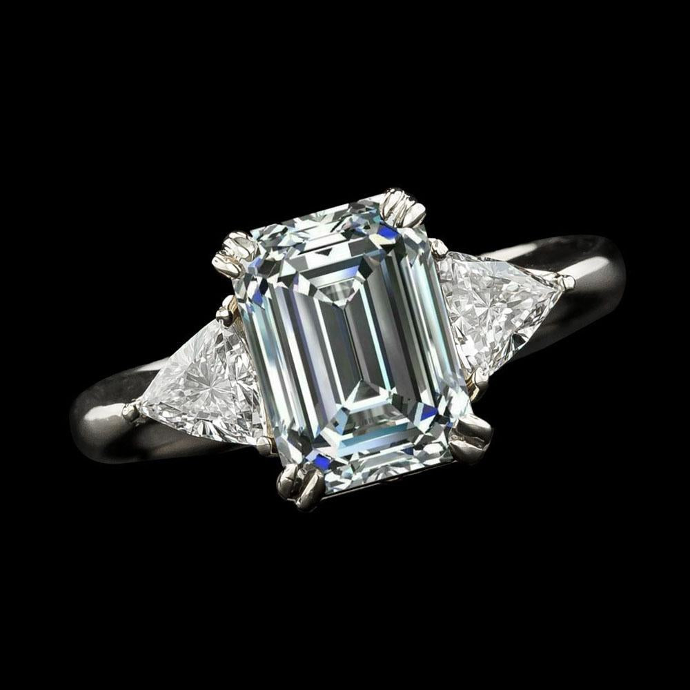 Anello con 3 trilioni di pietre e smeraldo con diamanti a doppia punta 7.25 carati - harrychadent.it
