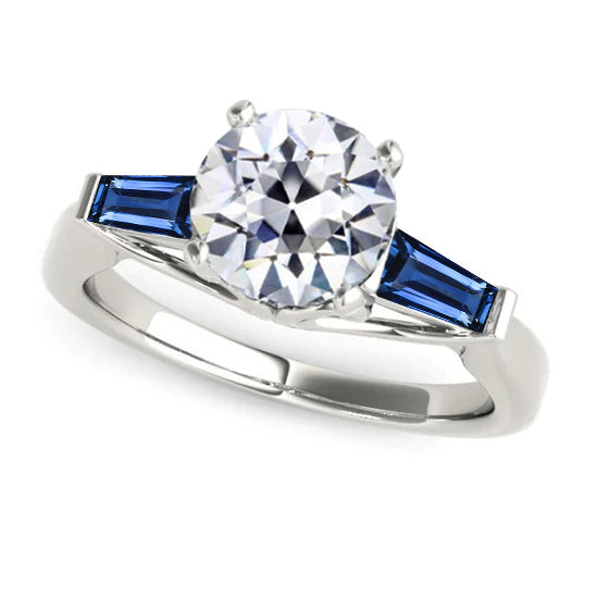 Anello con Diamante Zaffiro Blu Naturale da 3,20 ct. 3 Pietra