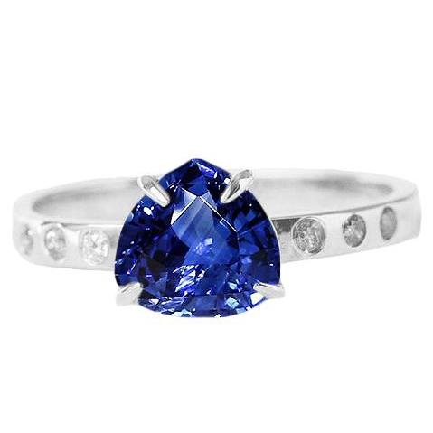 Anello con diamanti da uomo con zaffiro blu ovale in stile vintage con pietre preziose zingaresche