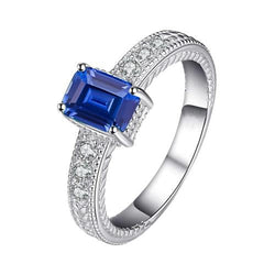 Anello con diamanti in stile antico con incastonatura di zaffiri blu 1.75 carati