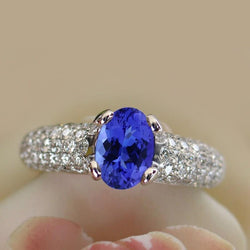 Anello con gemme di tanzanite blu e diamanti in oro 2.5 kt 14K